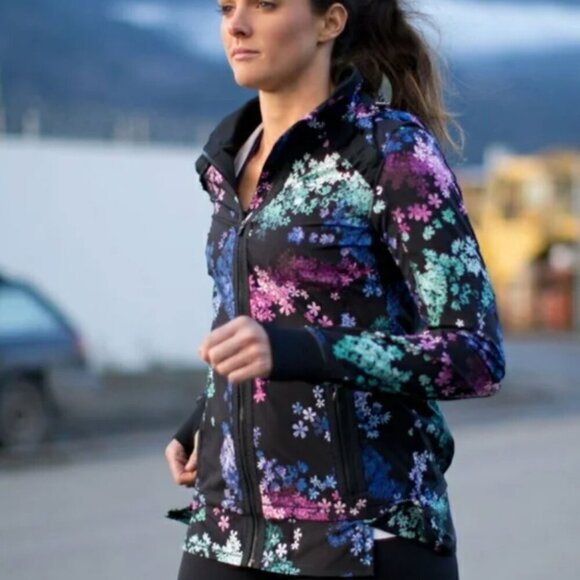 Lululemon Run Bandit Scuba Jacket Petal Pop I Size 2 - Picture 1 of 7